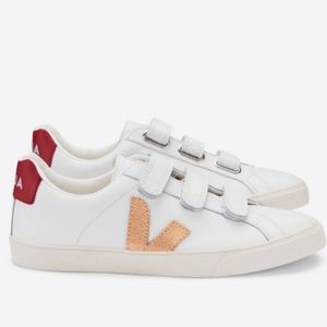 Veja Recife leather sneakers Size 7